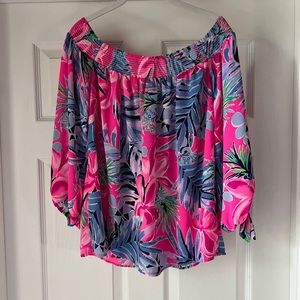 Lilly Pulitzer Off Shoulder Size M, EUC